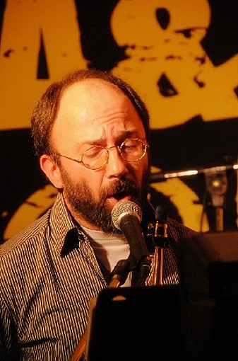 Fabio Roncella - voce e sax